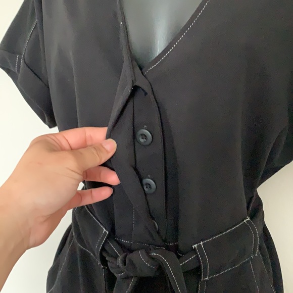 Lush Black Contrast Stitch Button Front Short Sleeve Tie Waist Jumpsuit - Picture 4 of 12